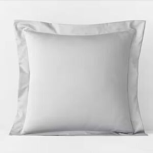 New Lot x4 Euro Shams, Company Store Legends Hotel 100% Supima Cotton Light Gray